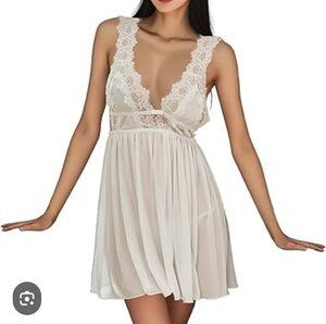 SHEIN Cream Lace Trim Chemise (babydoll) Size L